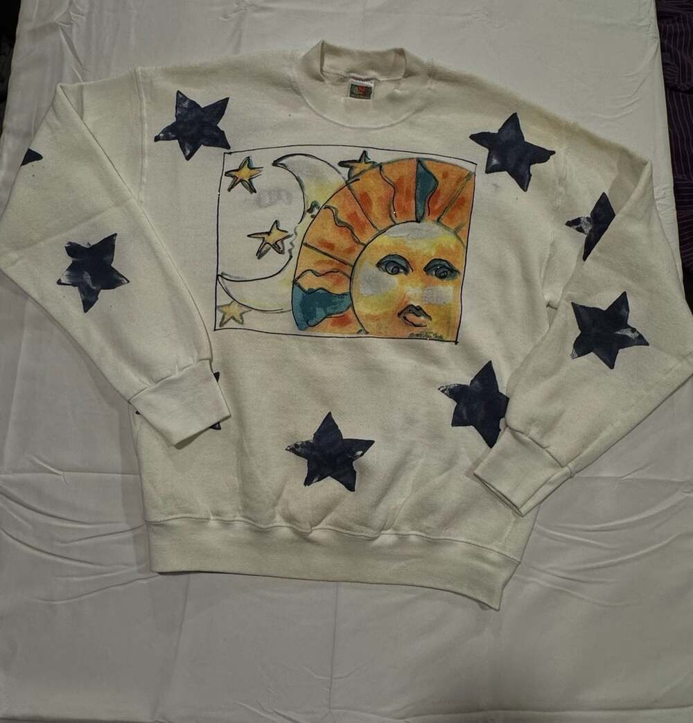Vintage hand painted Fruit of the Loom Best Vintage Sun Moon and Stars